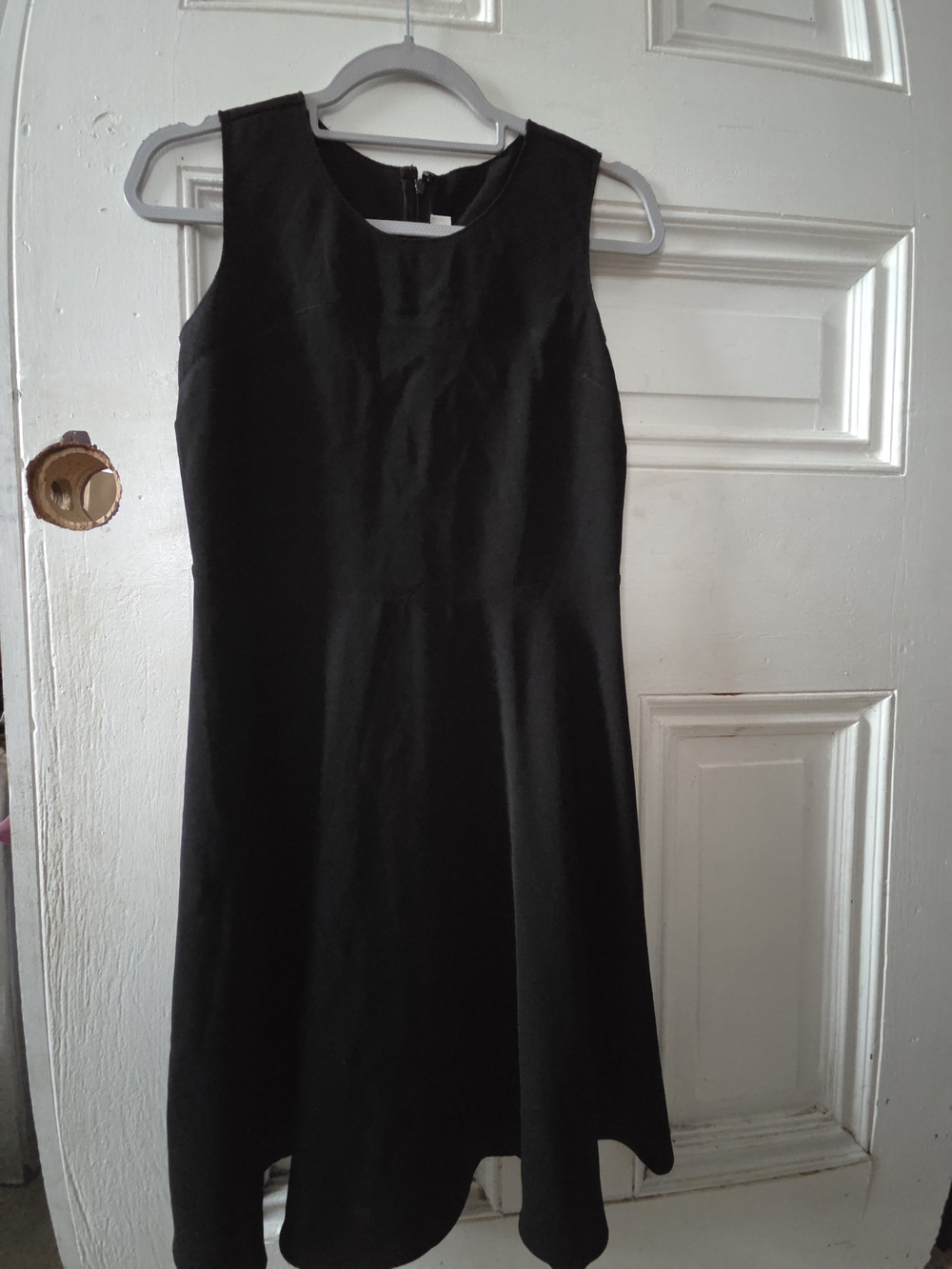 LOFT Black Sleeveless Midi Fit-and-Flare Dress